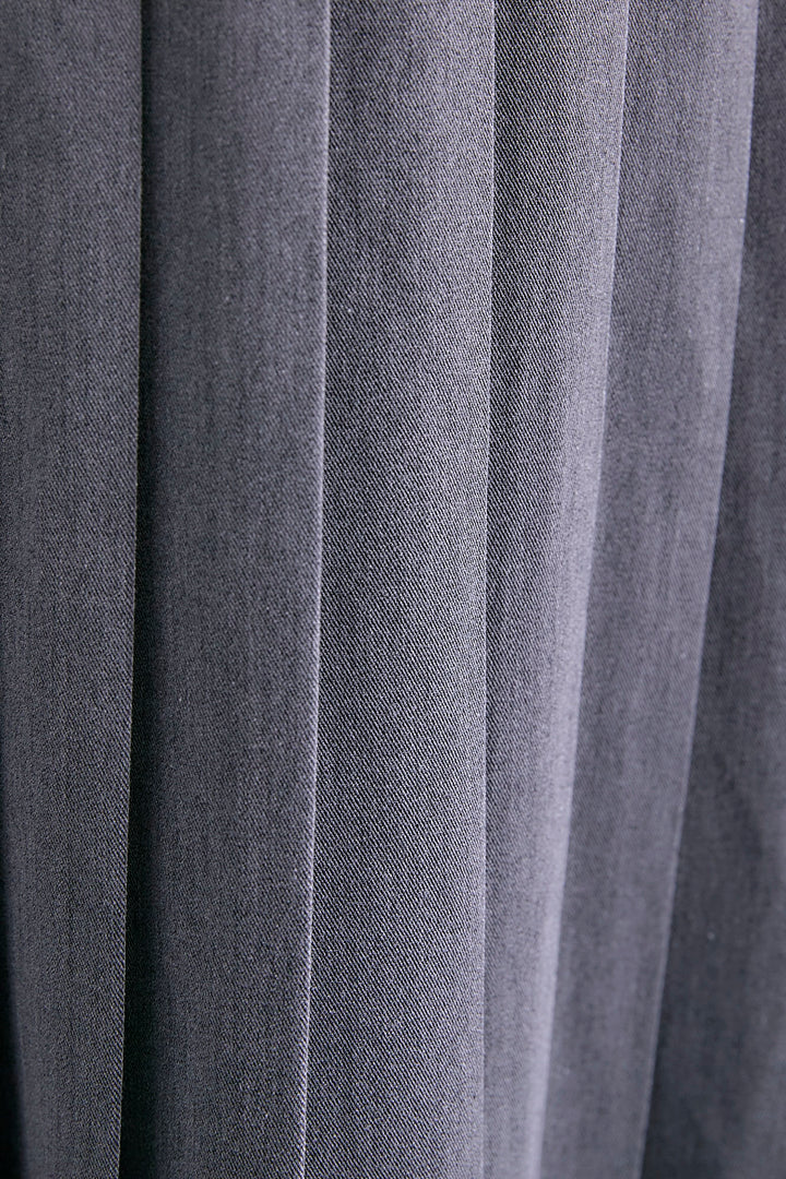 【予約】イレギュラープリーツワンピース