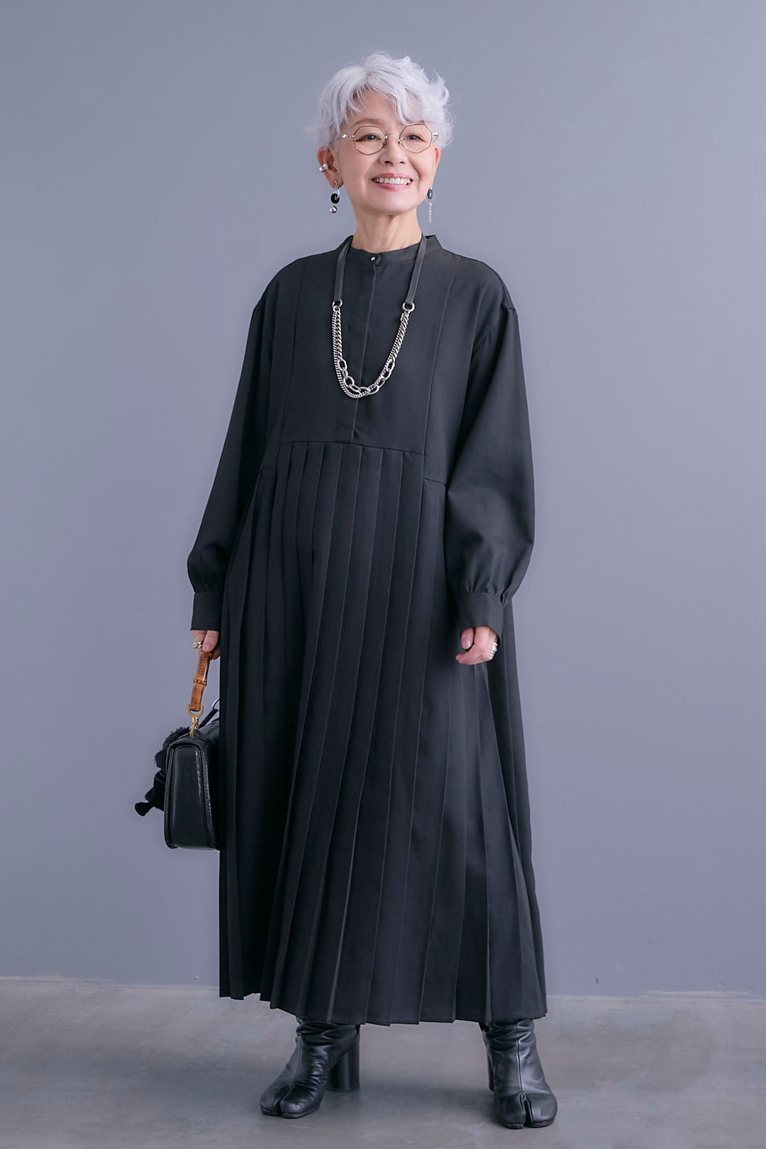 【予約】イレギュラープリーツワンピース