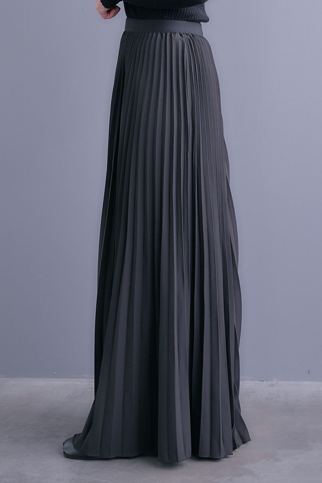 【SET】アシンメトリーボートネックドルマンニット+ルーズロングプリーツスカート(2set)