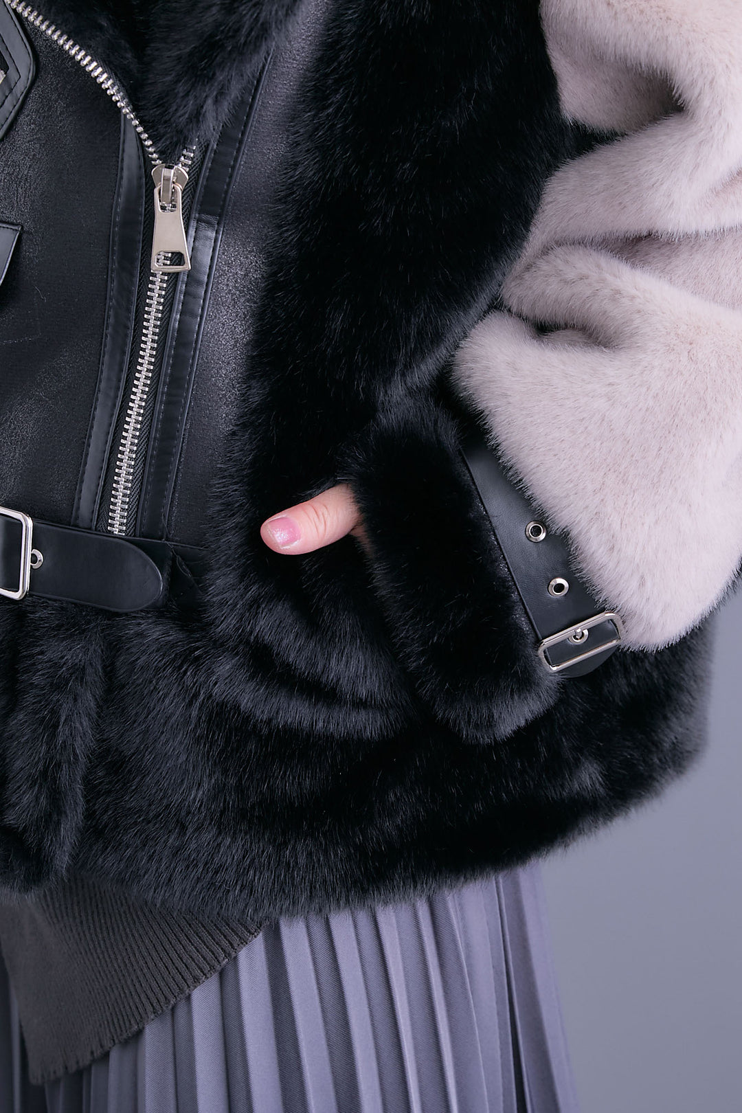 【SET】アシンメトリーオーバーニット+ライダースドッキングエコファージャケット+アシンメトリープリーツスカート(3set)