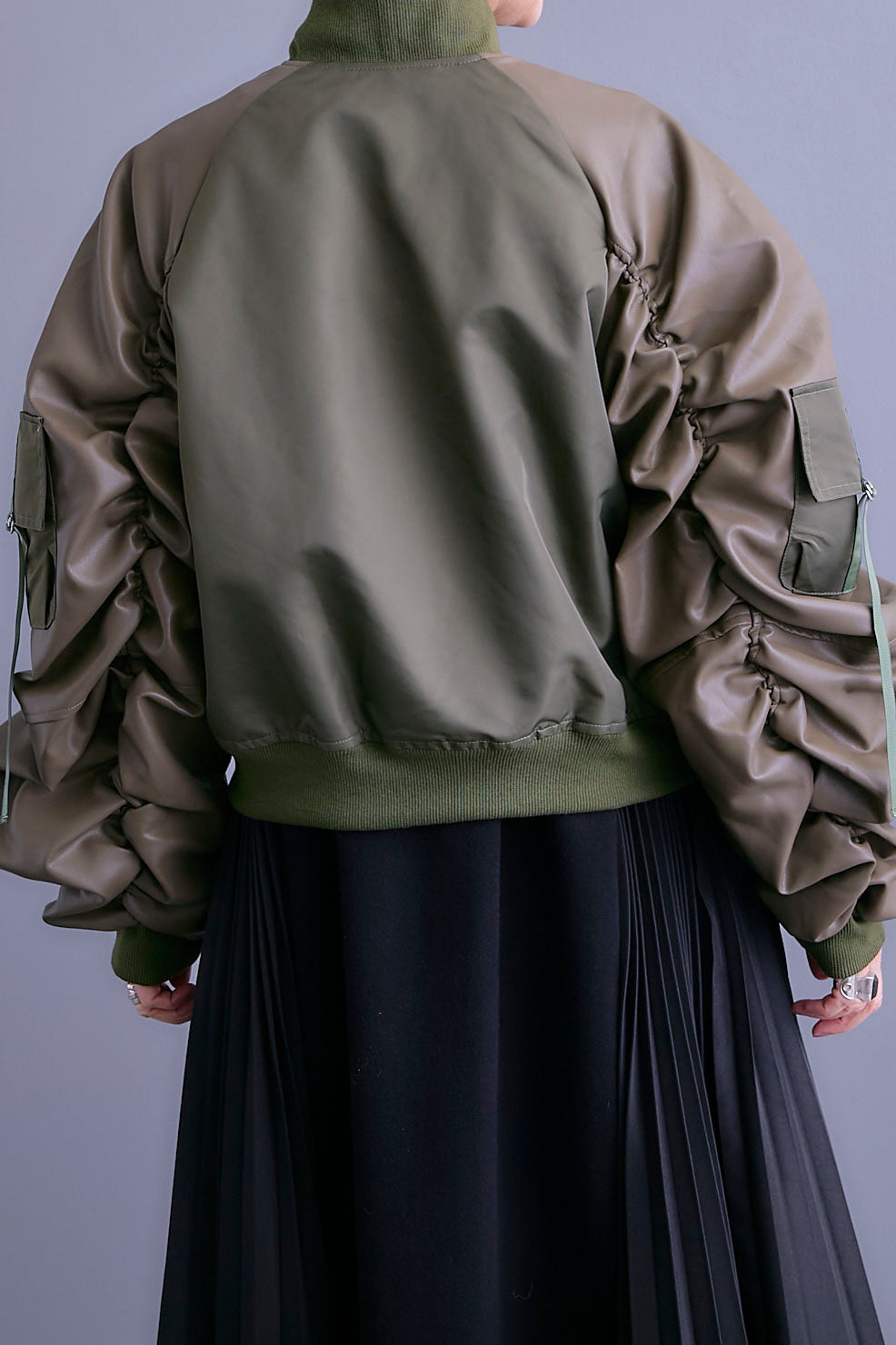 【SET】エコレザーシャーリングスリーブMA-1ブルゾン+ジャガードニットコンビワンピース(2set)