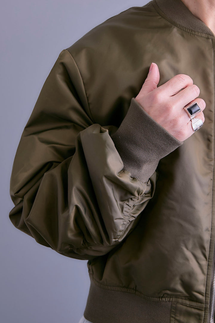 【SET】チュールドッキングナイロンオックスMA-1ジャケット【2WAY】+ZIPポケットサイドプリーツニットワンピース(2set)