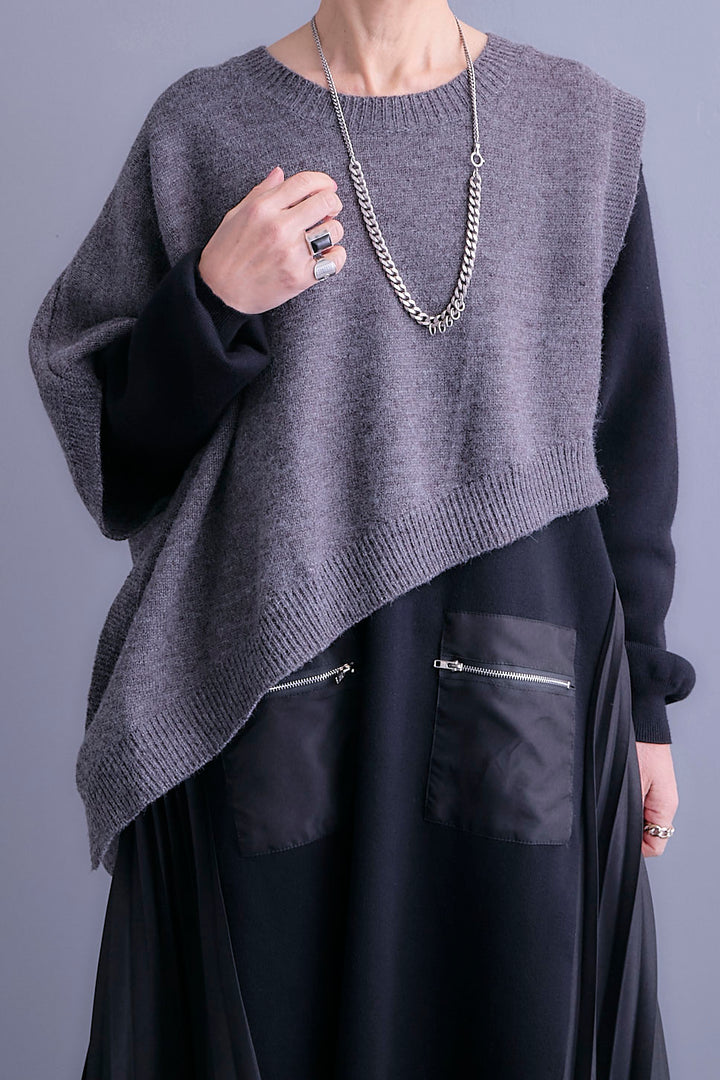 【SET】ケープライクアシンメトリーニットベスト+ZIPポケットサイドプリーツニットワンピース(2set)