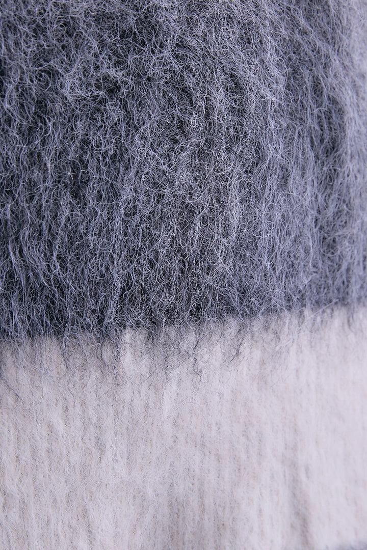 【予約】バイカラーモヘアシャギーニット