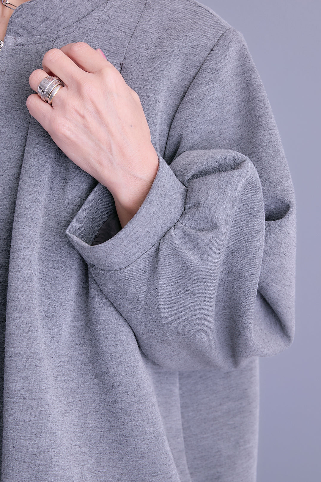 【予約】タックデザインバルーンシルエットブルゾン