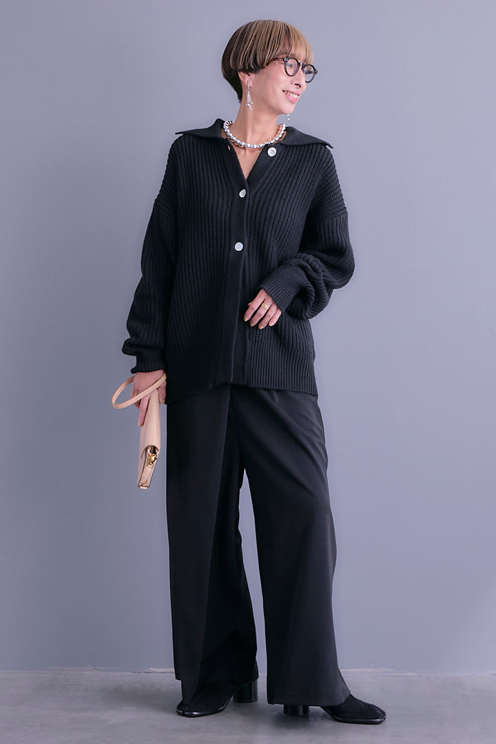 【予約】フラットカラールーズニット