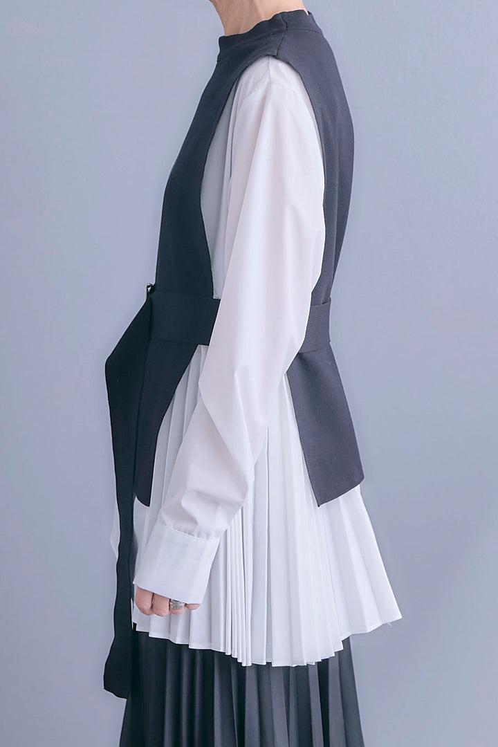 【予約】アシメサイドプリーツブラウス+サイドオープンニットベスト(ベルト付き)