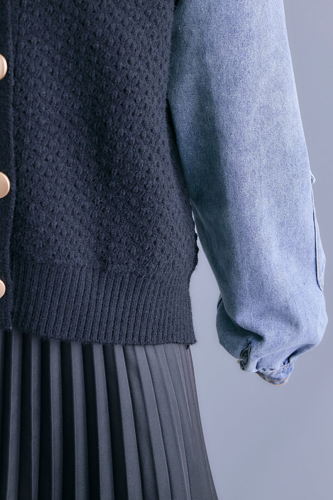 【予約】デニムスリーブニットオーバーカーデ