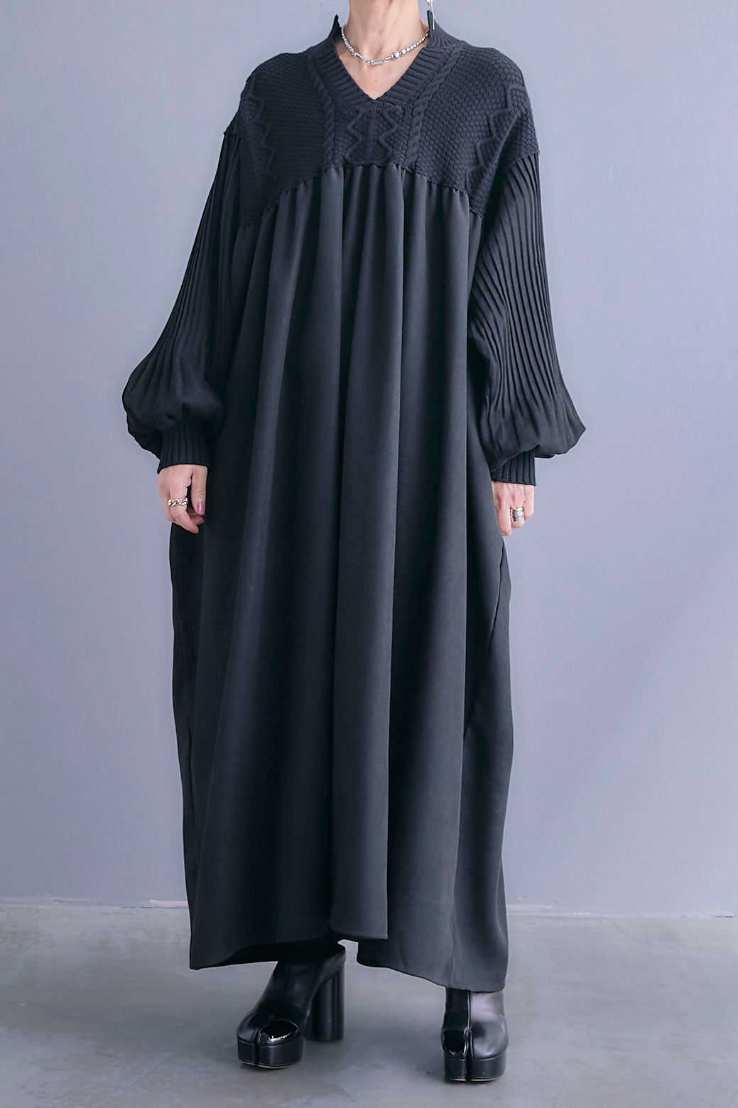 予約】コーデュロイ×ニットコンビキーネックワンピース – AIJAN