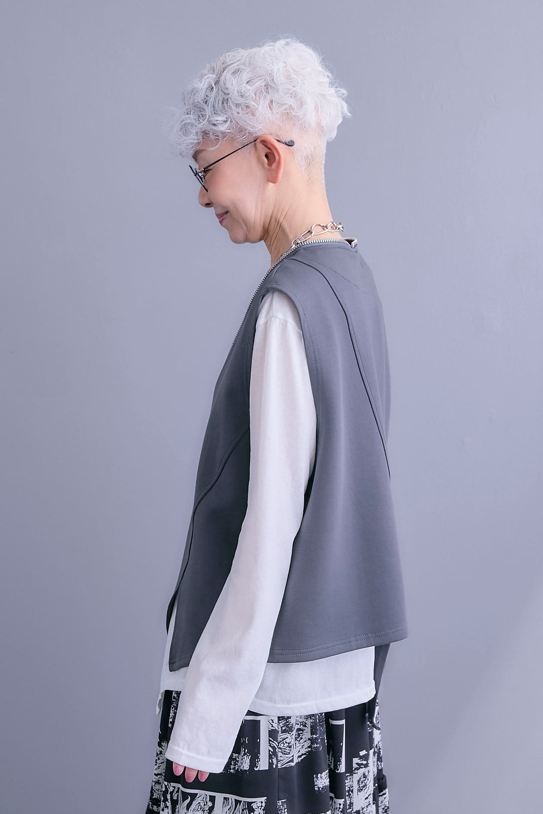 【予約】ZIPオープンVネックベスト+アシメロンT