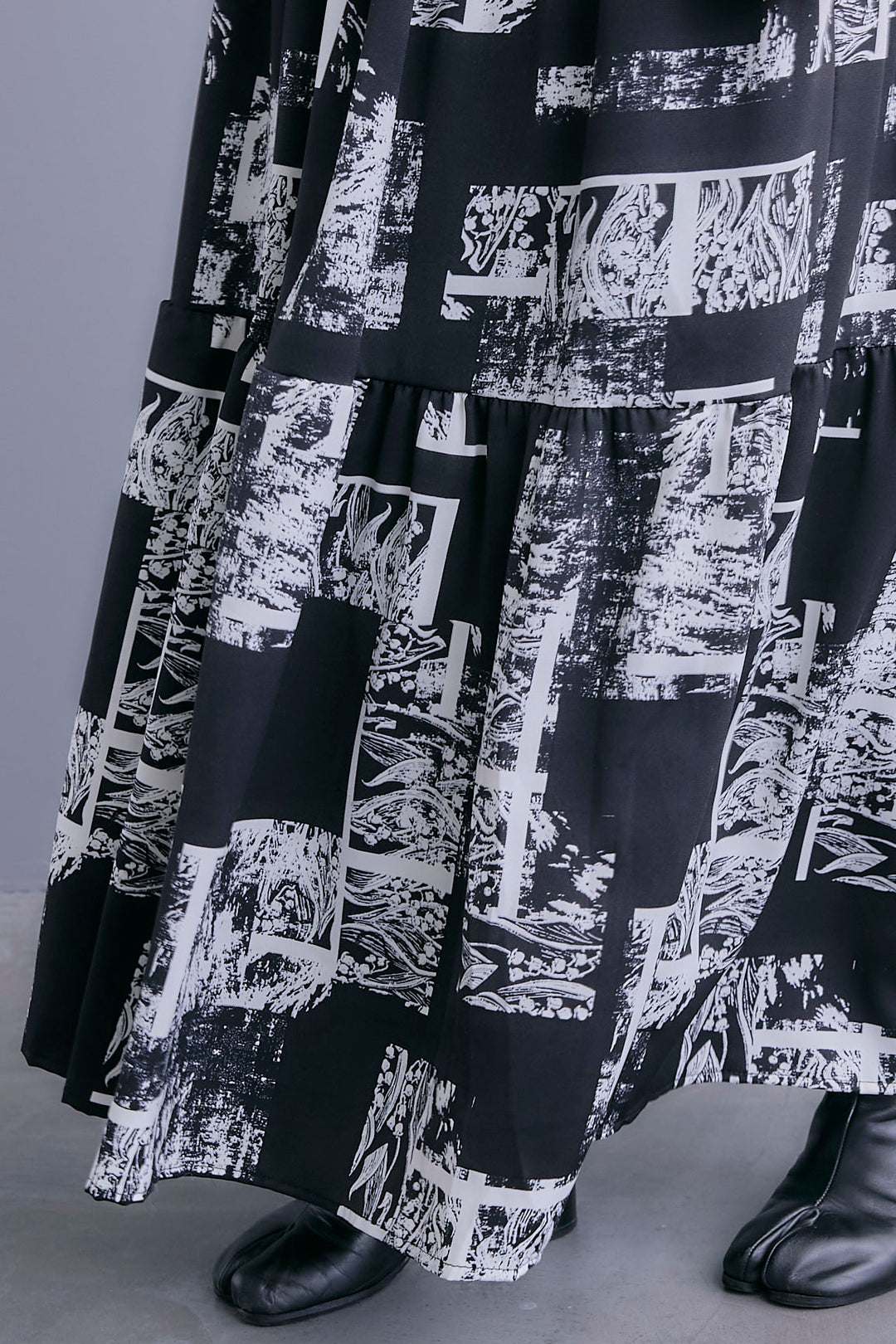 【SET】ZIPオープンVネックベスト+アシメロンT+スズランモノトーンフレアスカート(2set)