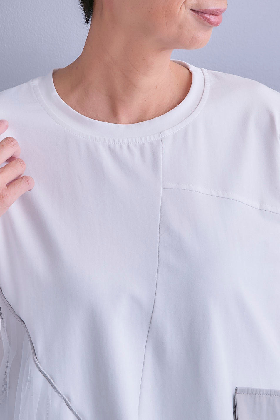 【予約】チュールギャザーアシメポケットプルオーバー