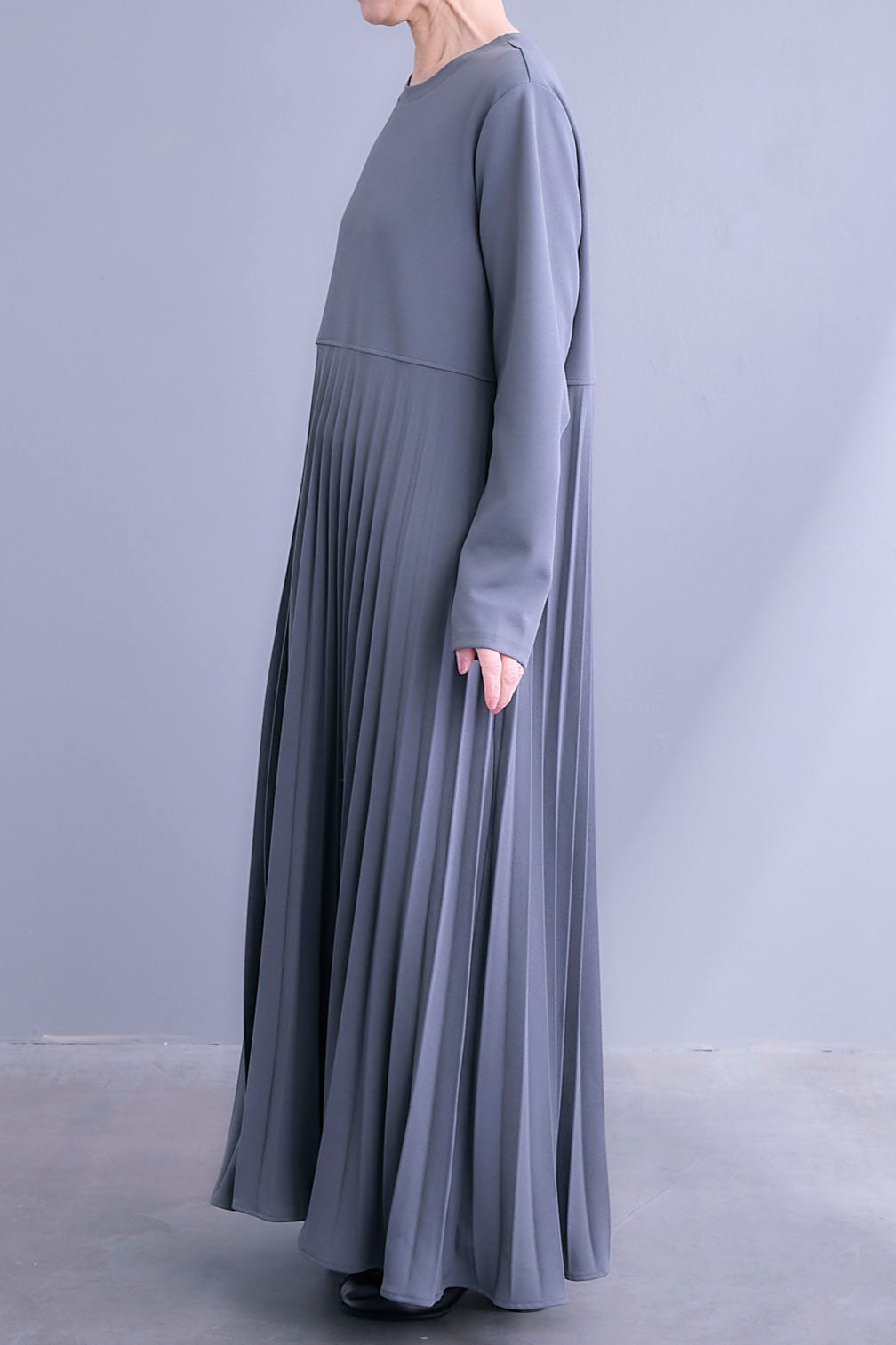 【SET】ステッチニット×デニムスリーブジャケット+プリーツストレッチロングワンピース(2set)