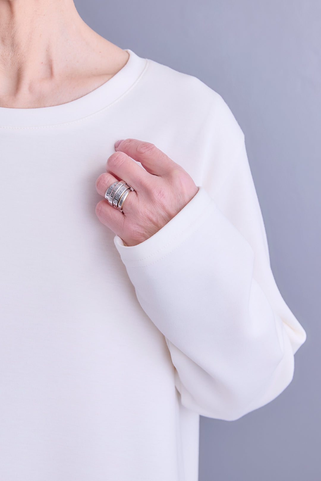 【予約】アシメフラワープリーツドッキングワンピース