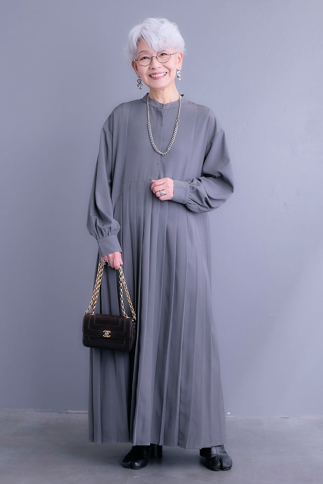 【予約】イレギュラープリーツワンピース（ロング）