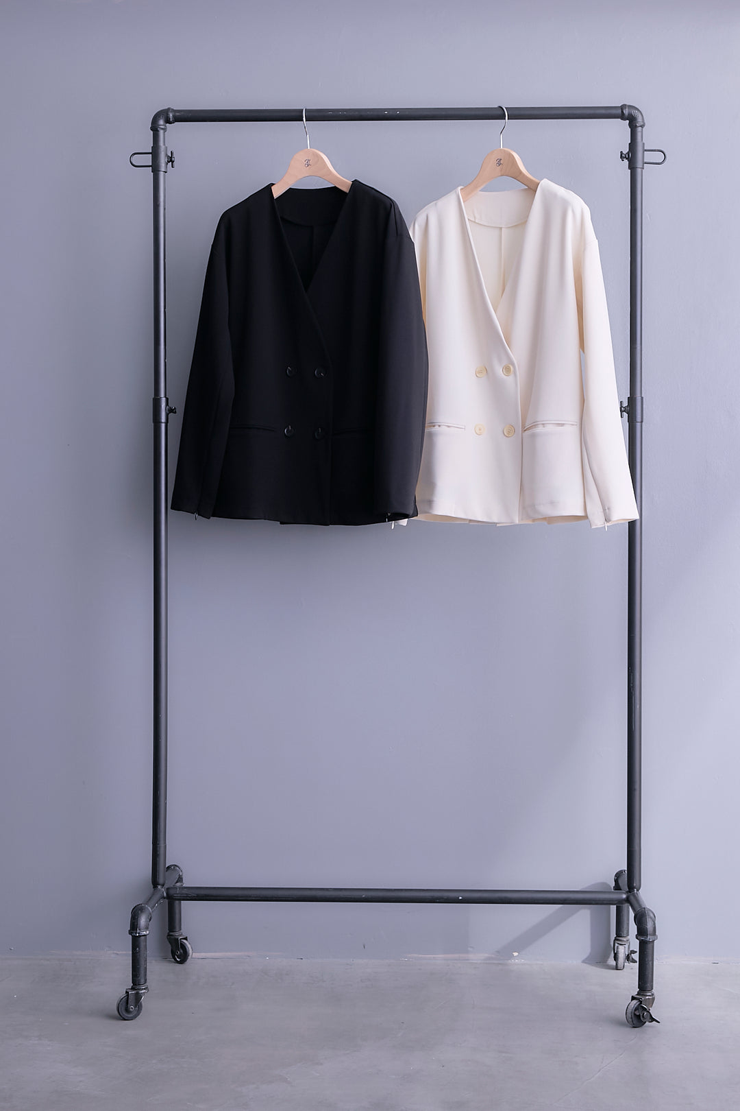 【SET】ZIPスリーブケープライク2WAYジャケット+プリーツタックデニムスカート(2set)