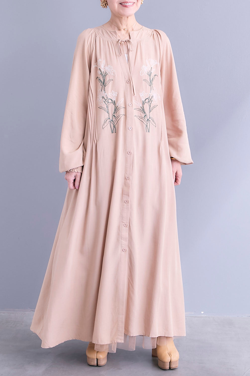 【予約】フラワーエンブロイダリーシャツワンピース