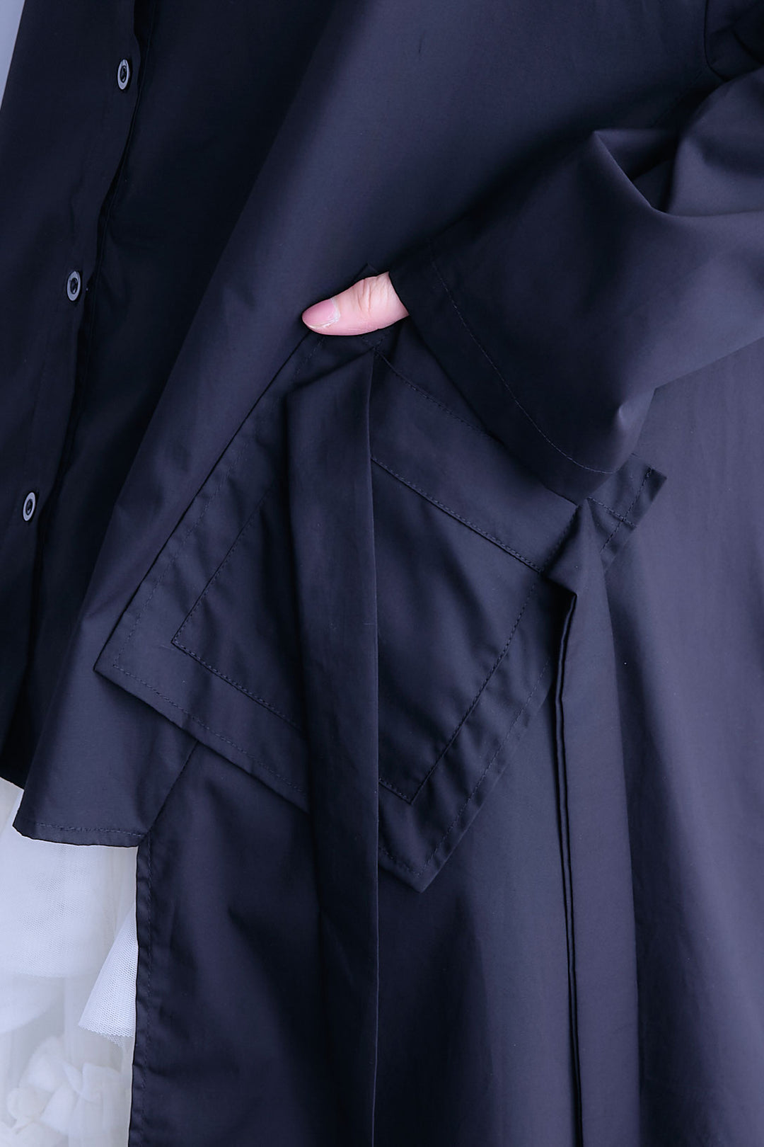 【SET】ロングテールアシメカットデザインシャツ+ペタルティアードチュールスカート(2set)