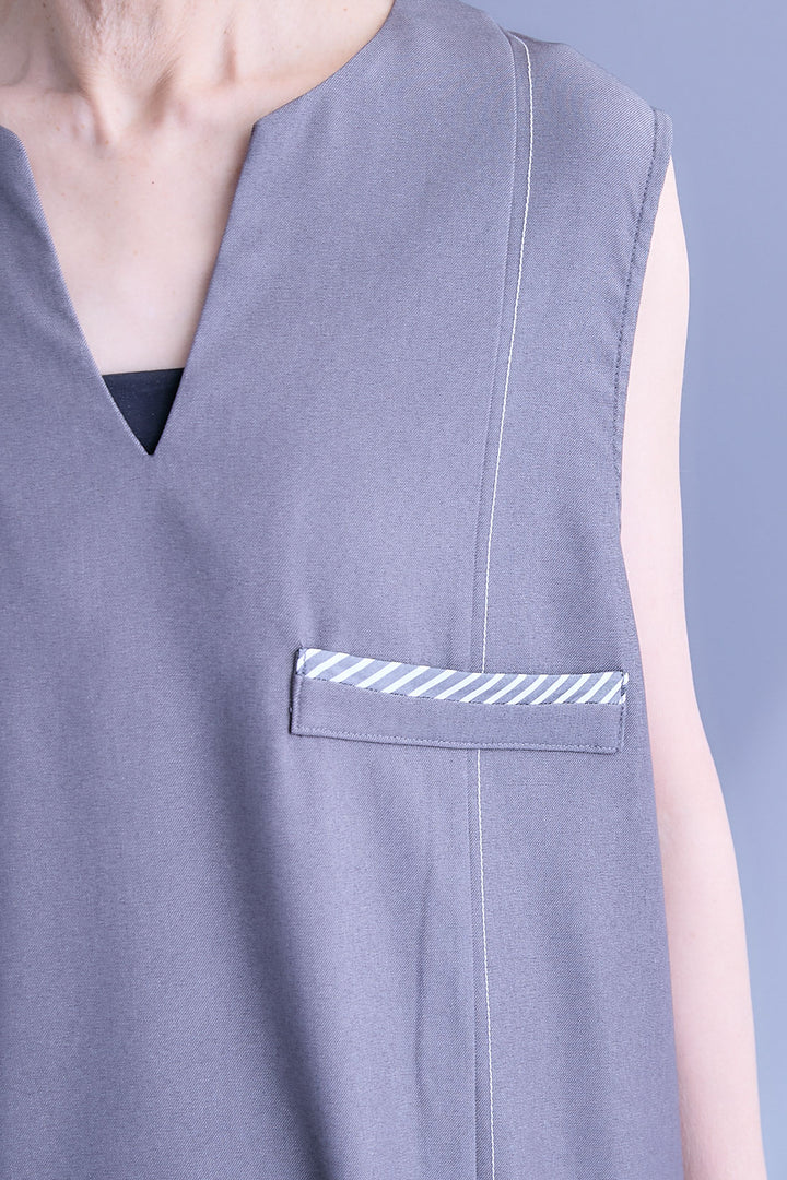 【予約】パイピングデザインスキッパーノースリーブワンピース