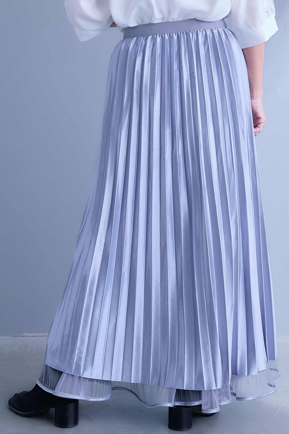 予約】2WAYラメサテンプリーツ×シアーティアードチュールスカート – AIJAN