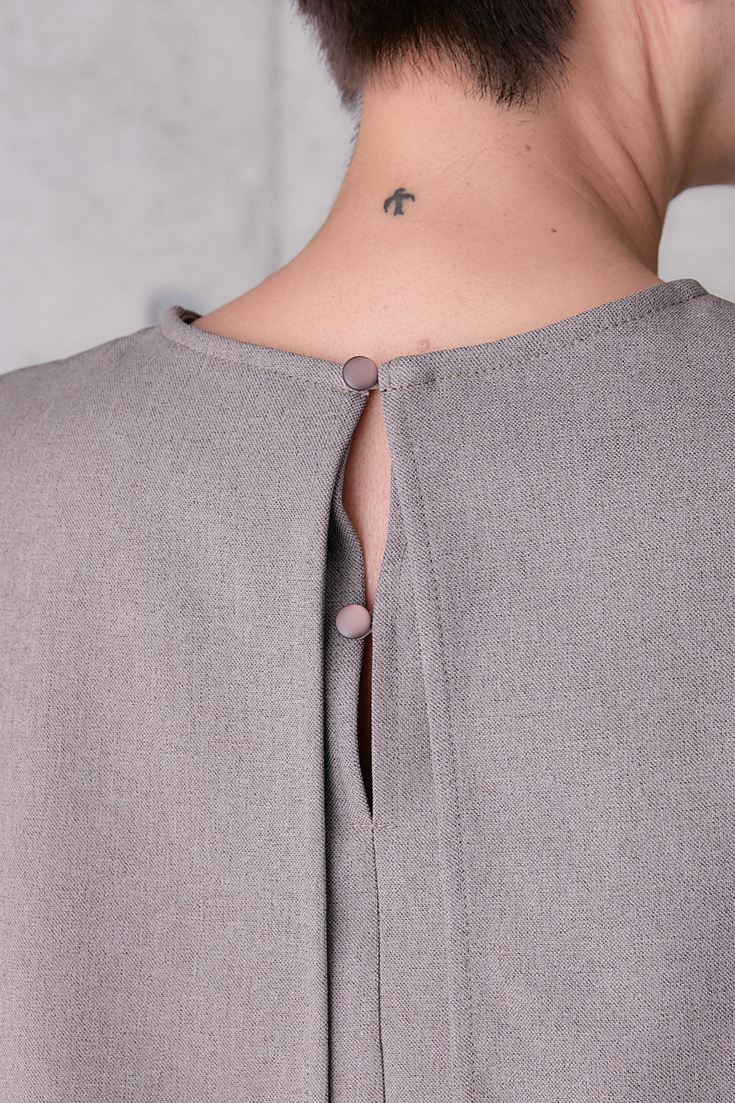 【予約】リネンタッチケープデザインワンピース