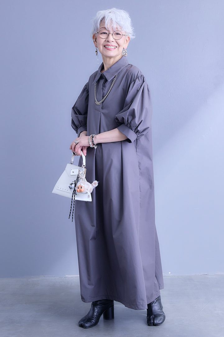 【予約】バックロゴエンブロイダリーボリュームスリーブシャツワンピース