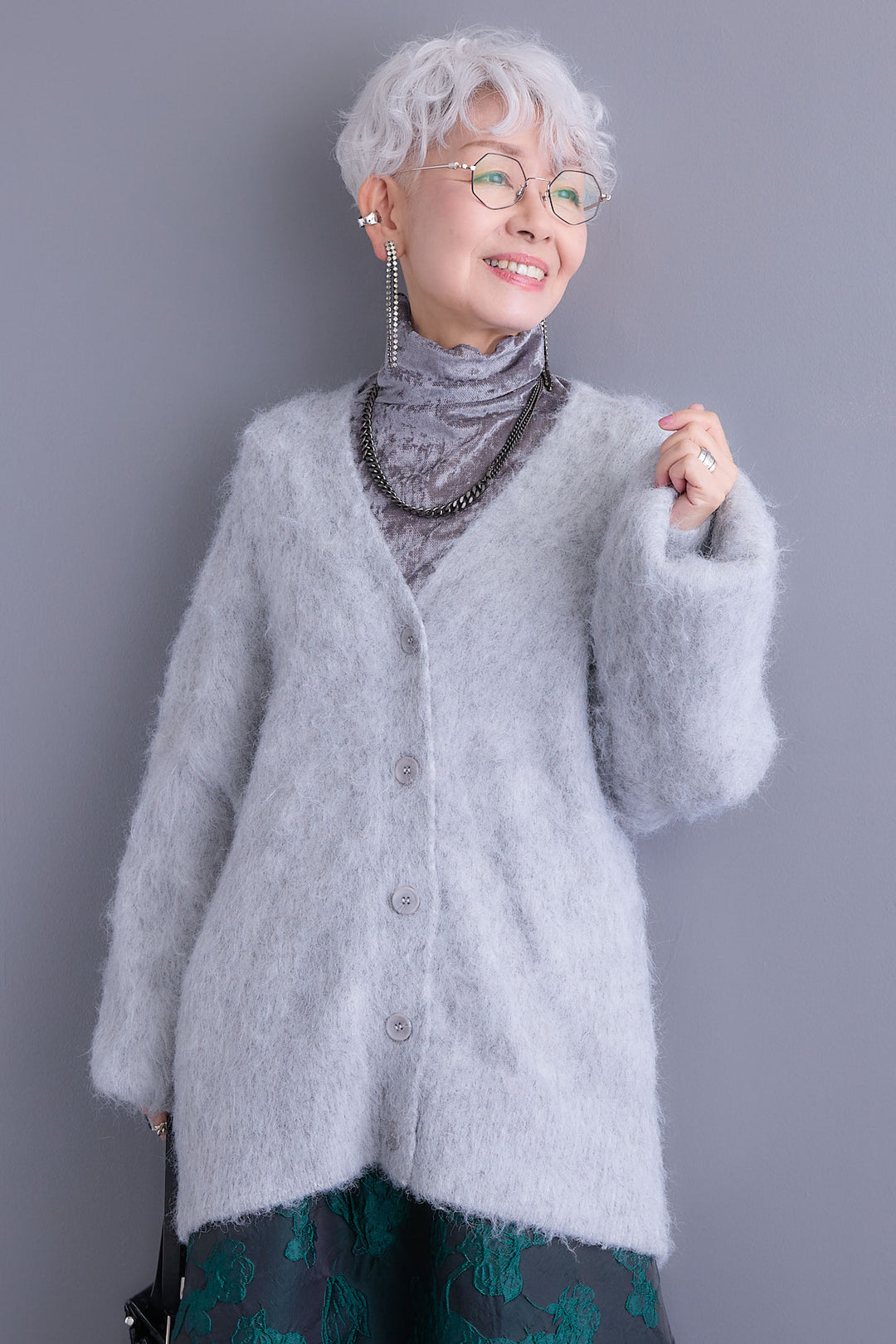 【予約】クラッシュベロアハイネックシアートップス