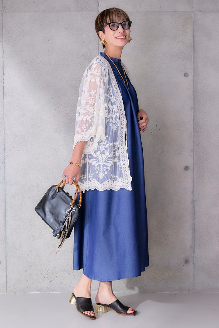 【予約】ソフトデニムシャーリングスタンドネックワンピース