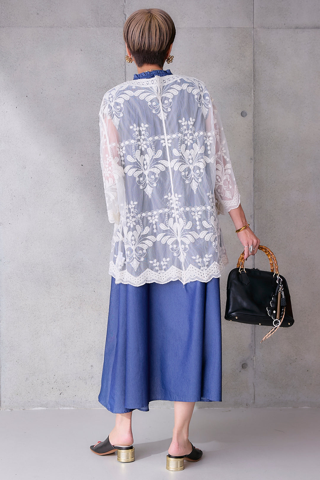 【予約】ソフトデニムシャーリングスタンドネックワンピース