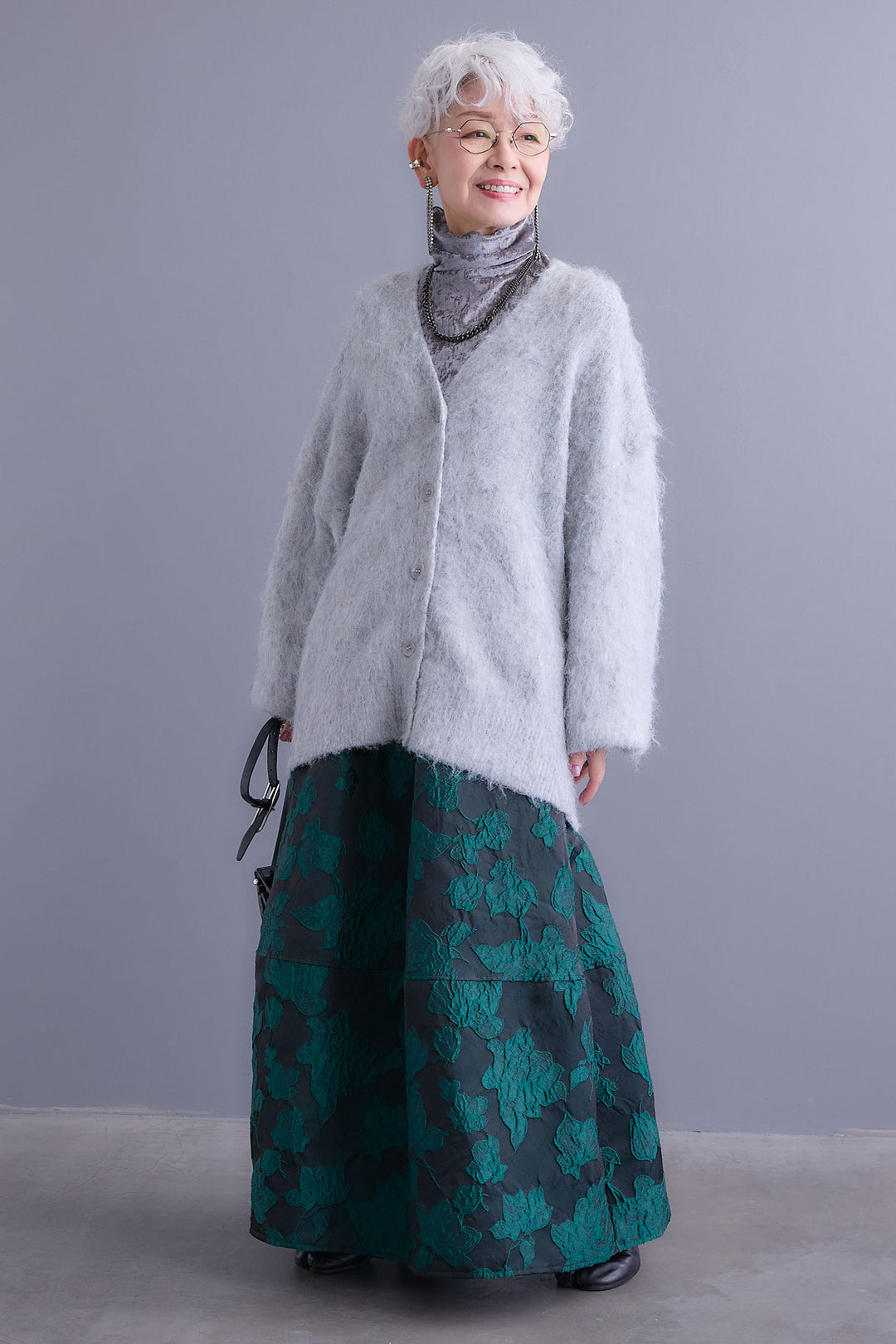 【予約】シャギーVネックニットカーディガン