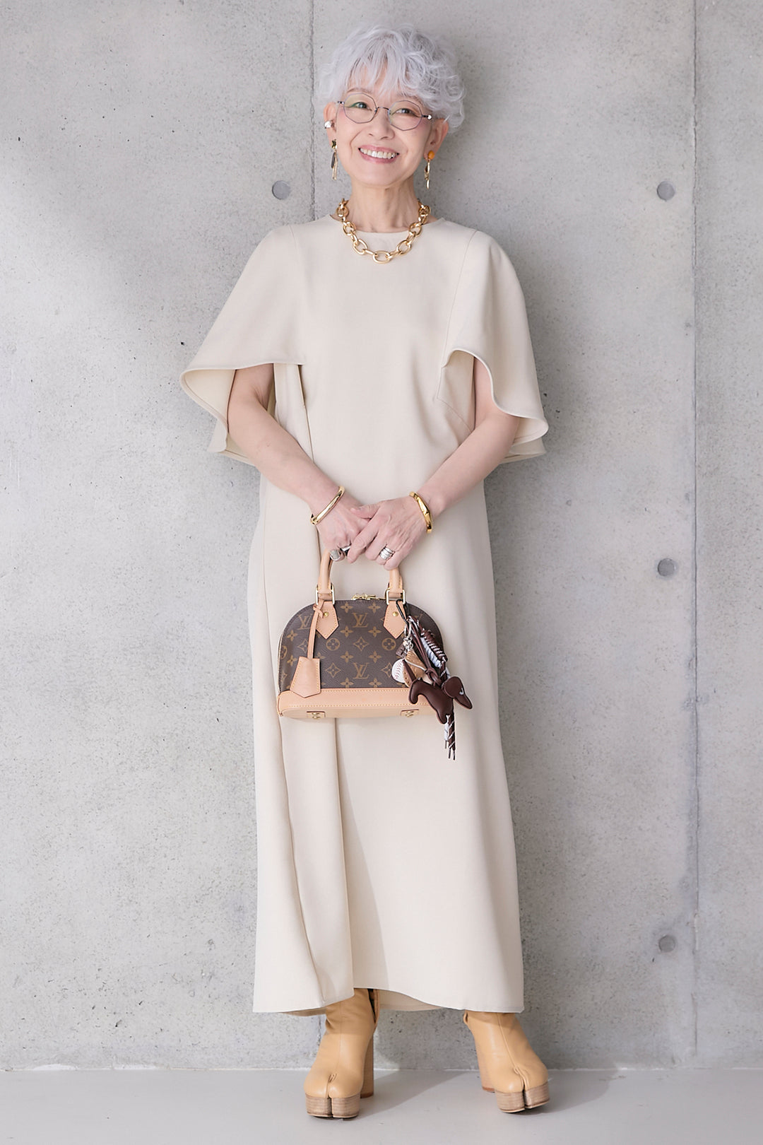 【予約】リネンタッチケープデザインワンピース