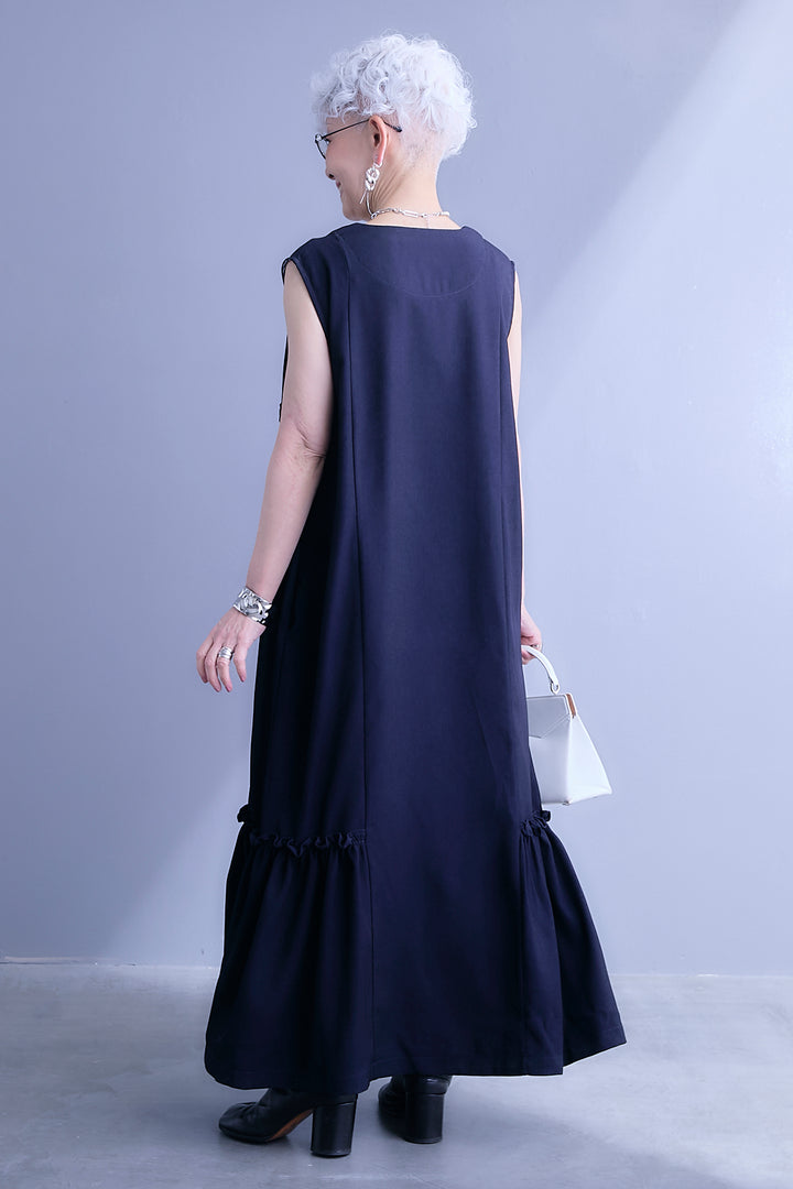 【予約】パイピングデザインスキッパーノースリーブワンピース