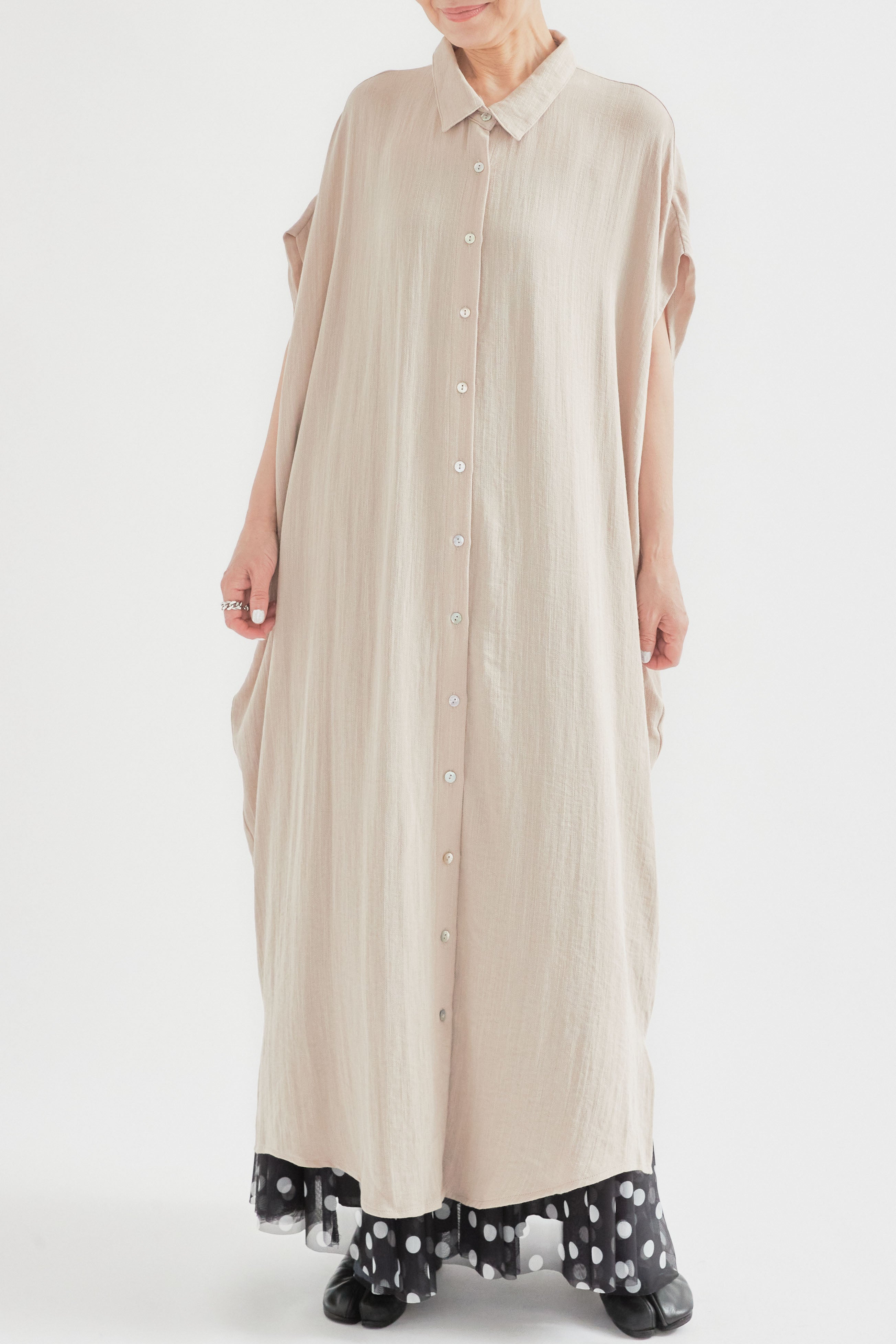 予約】ドルマンオーバーシャツワンピース – AIJAN