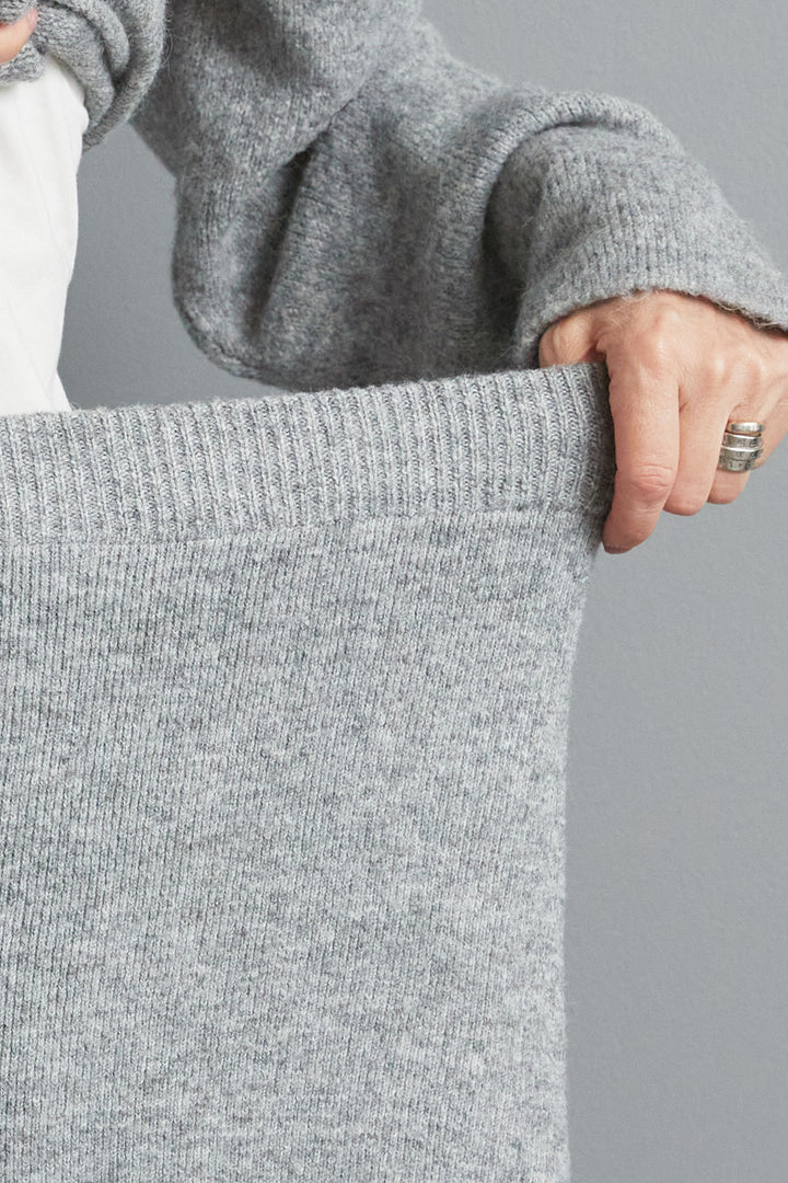 【SET】ビジューニットセットアップ+ラウンドシルエットエコレザーノーカラージャケット(2set)