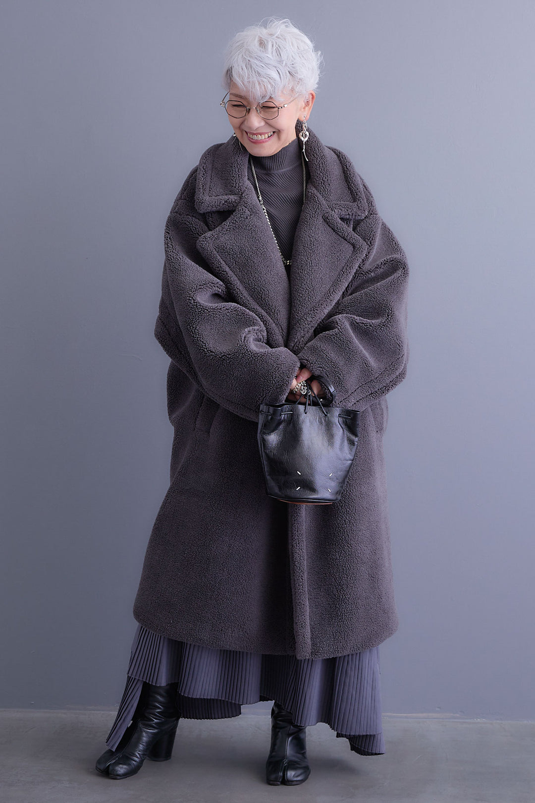 【SET】アシンメトリーオーバーニット+テディボアロングコート+アシンメトリープリーツスカート(3set)