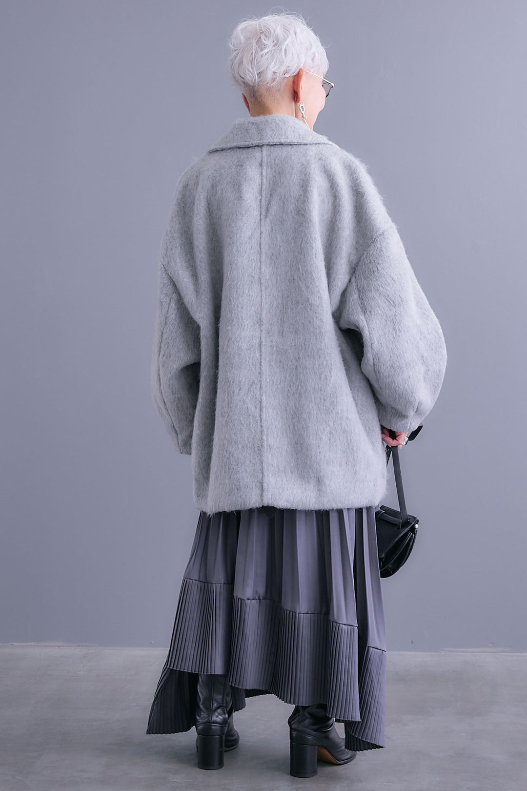 【SET】アシンメトリーオーバーニット+ワイドラペルコクーンスリーブシャギーコート+アシンメトリープリーツスカート(3set)