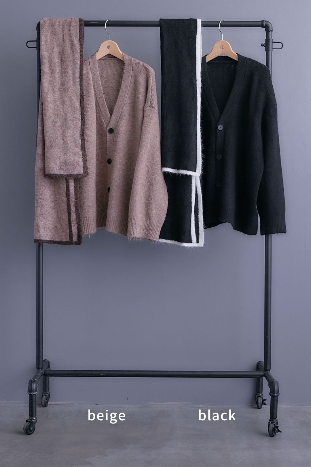 【SET】Vネックニットカーディガン&ストールSET+スエードロングプリーツスカート(2set)