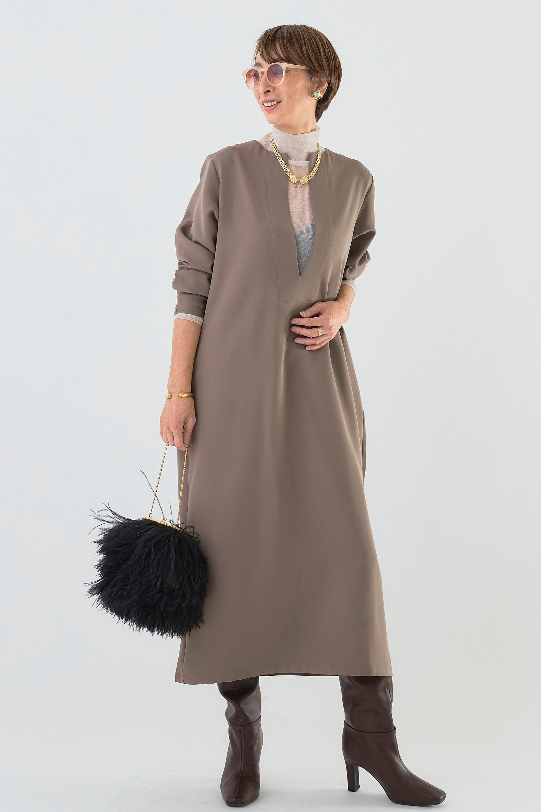 即納】ダブルクロスキーネックワンピース – AIJAN