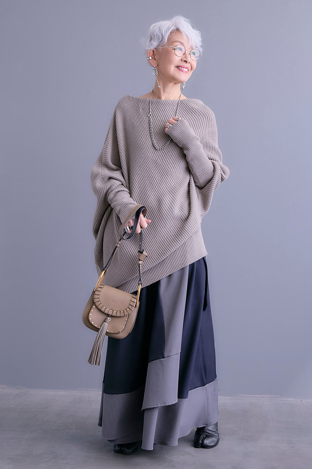 【予約】アシンメトリーボートネックドルマンニット