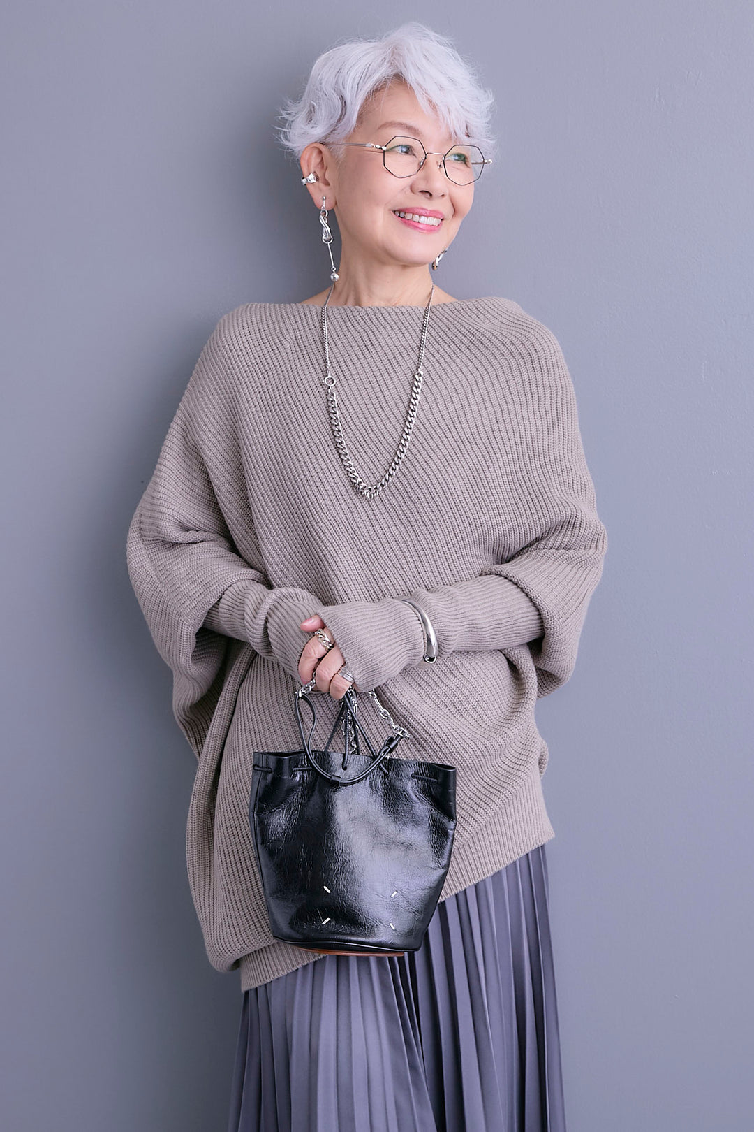 【SET】アシンメトリーボートネックドルマンニット+アシンメトリープリーツスカート(2set)