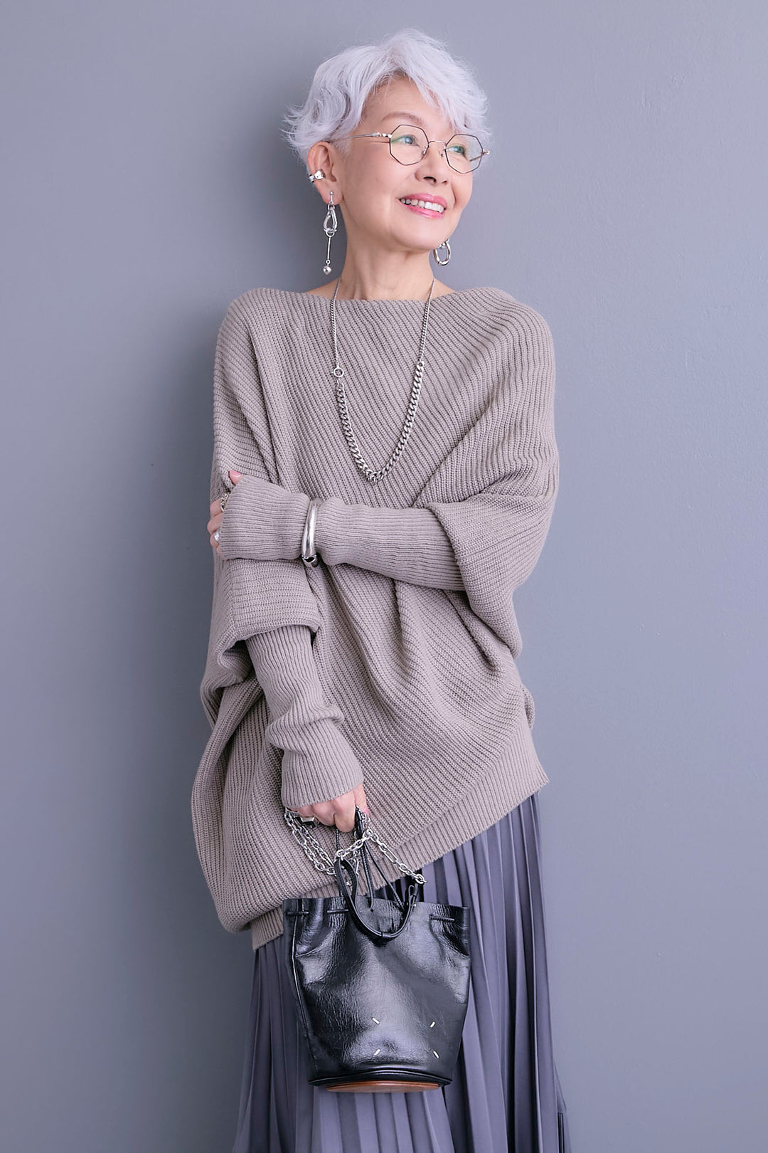 【SET】アシンメトリーボートネックドルマンニット+アシンメトリープリーツスカート(2set)