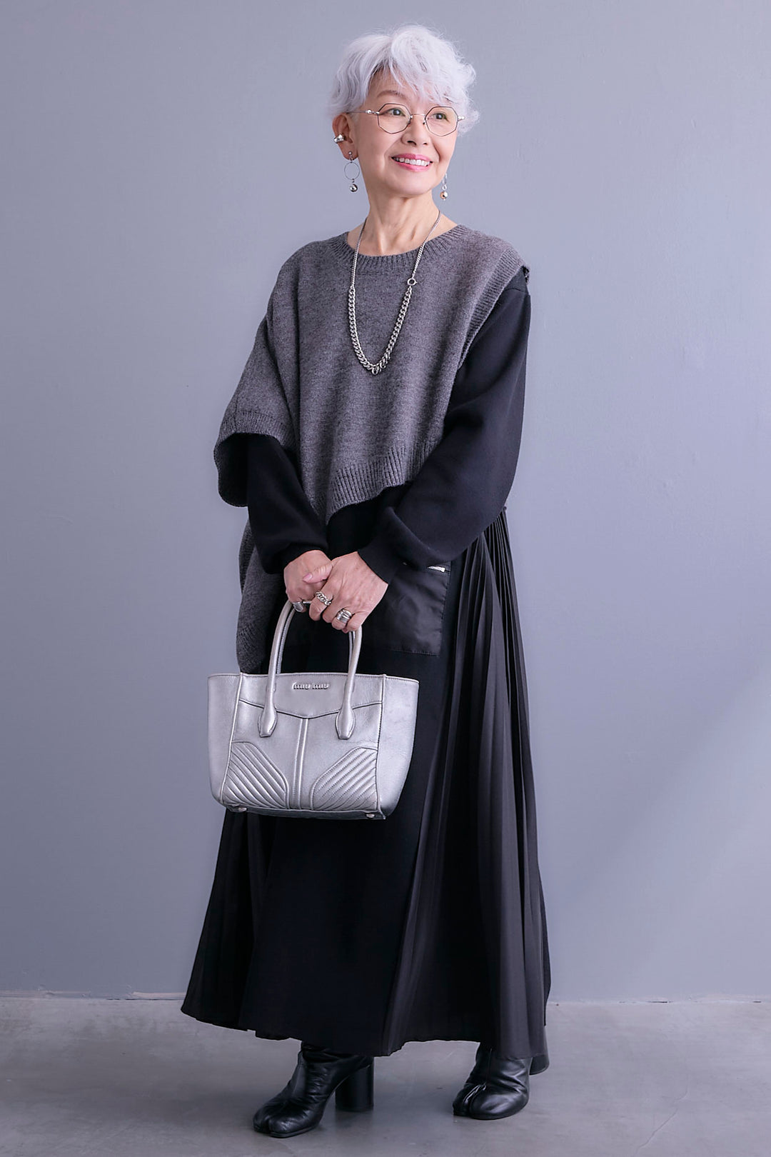 【SET】ケープライクアシンメトリーニットベスト+ZIPポケットサイドプリーツニットワンピース(2set)