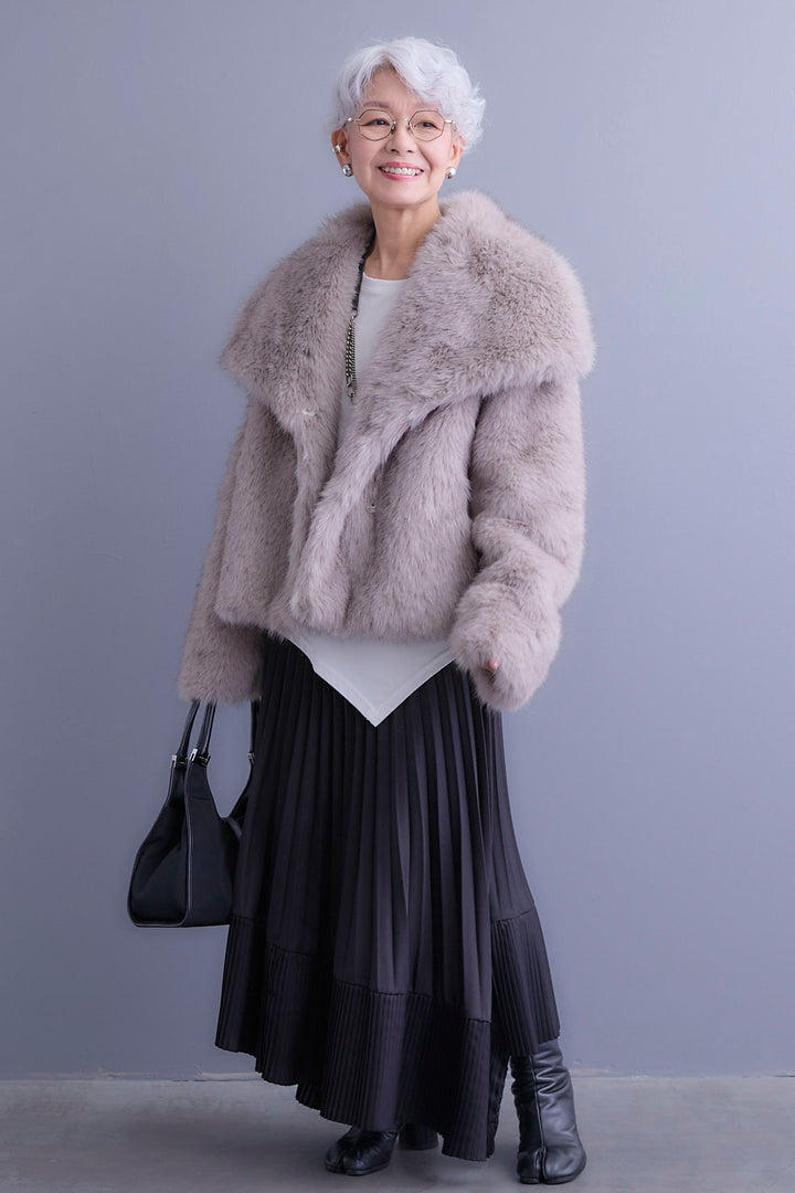 【予約】オーバーカラーファーコート