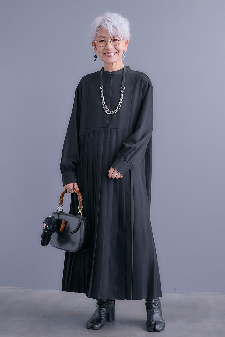 【予約】イレギュラープリーツワンピース